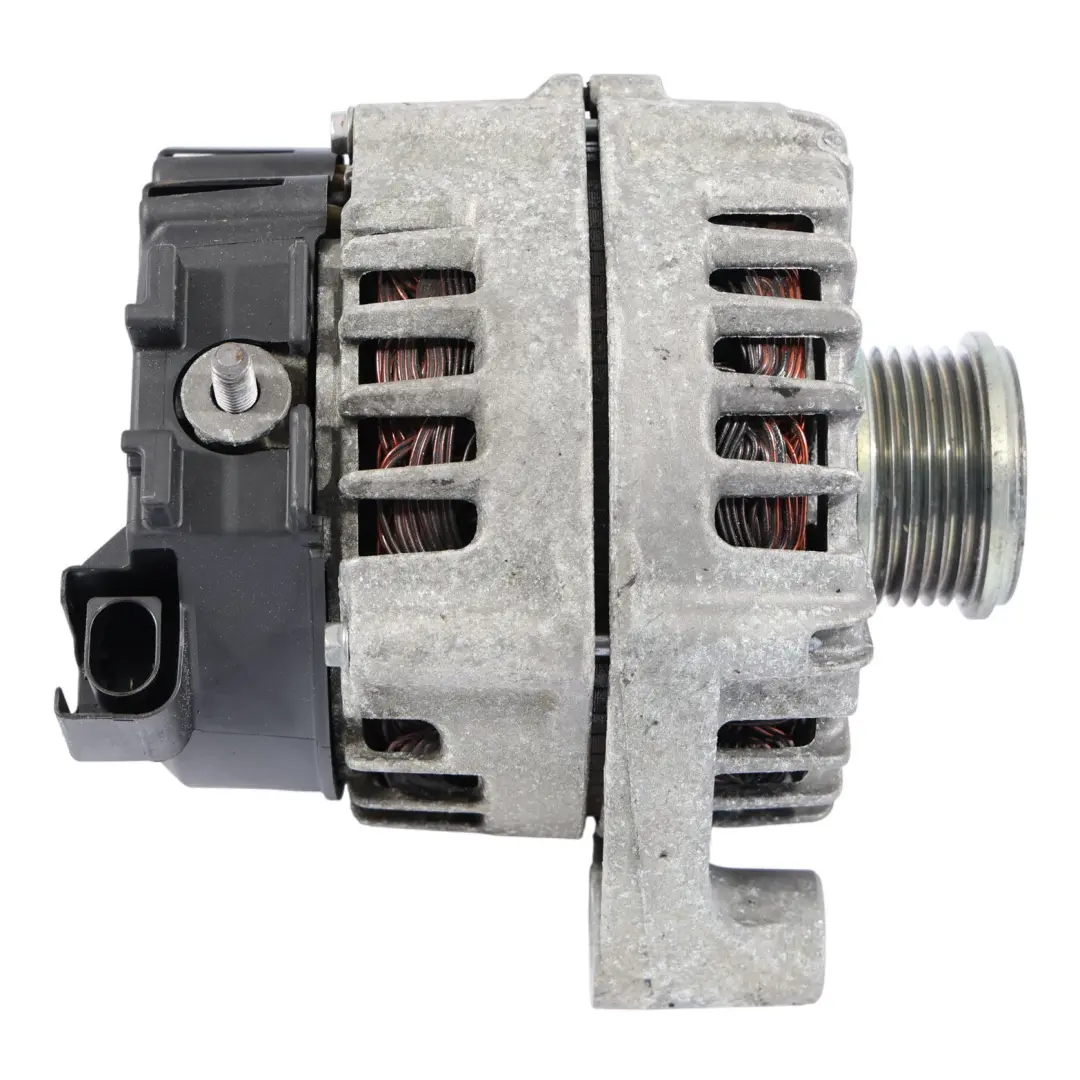 N47N Generatore Alternatore Diesel Motore 220A Valeo 8507625 per BMW F07 F10 F11 con numero di parte 8579420 BMW F07 F10 F11 N47N Generatore Alternatore Diesel Motore 220A Valeo 8507625 - SKU 8579420-1 - Numero di parte 8579420