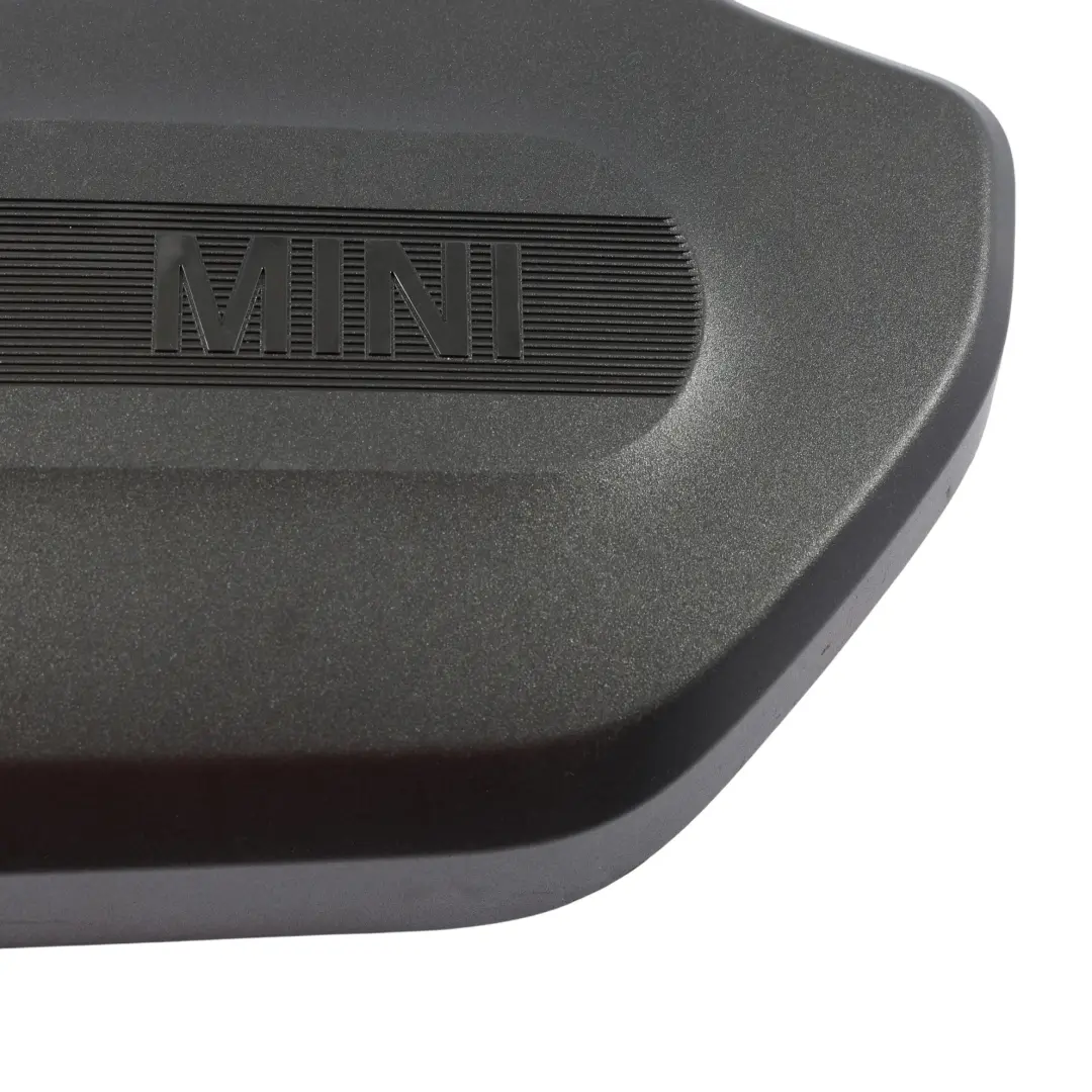 B37 1.5 Diesel Pannello Rivestimento Superiore Motore per Mini F54 F55 F60 con numero di parte 8579534 Mini F54 F55 F60 B37 1.5 Diesel Pannello Rivestimento Superiore Motore - SKU 8579534 - Numero di parte 8579534