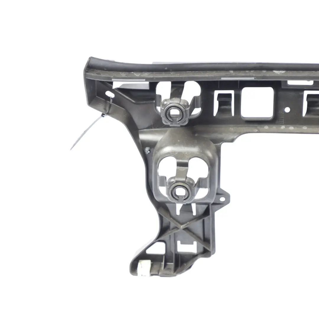 Bumper Centre Guide Trim Panel Holder to BMW U06 Active Tourer Rear with Part number 8739135 BMW U06 Active Tourer Rear Bumper Centre Guide Trim Panel Holder - SKU 8739135 - Part number 8739135