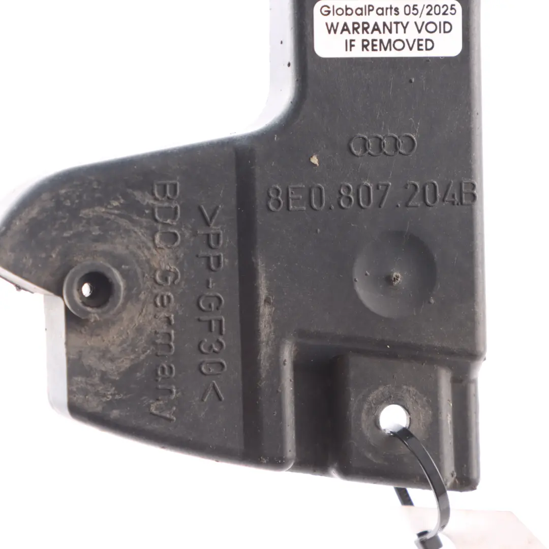 Audi A4 B7 Supporto Paraurti Anteriore Destro - SKU 8E0807204B - Numero di parte 8E0807204B