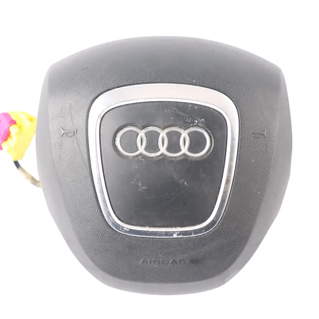 Steering Wheel Air Module Driver's Side to Audi A4 B7 with Part number 8E0880201BK Audi A4 B7 Steering Wheel Air Module Driver's Side - SKU 8E0880201BK - Part number 8E0880201BK