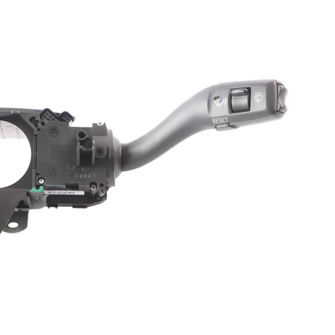 Commutateur Colonne Volant Indicateur D'Essuie Glace Stalk pour Audi A4 B7 à propos du numéro de pièce 8E953549Q Audi A4 B7 Commutateur Colonne Volant Indicateur D'Essuie Glace Stalk - SKU 8E953549Q - Numéro de pièce 8E953549Q