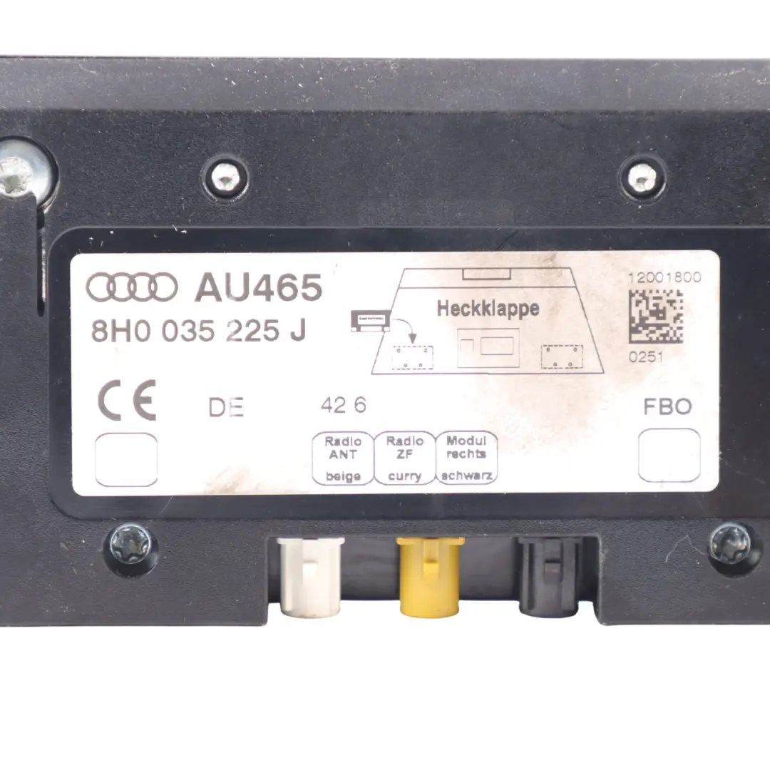 Módulo Amplificador Antena Izquierdo para Audi A4 B7 Cabrio con número de pieza 8H0035225J Audi A4 B7 Cabrio Módulo Amplificador Antena Izquierdo - SKU 8H0035225J - Número de pieza 8H0035225J
