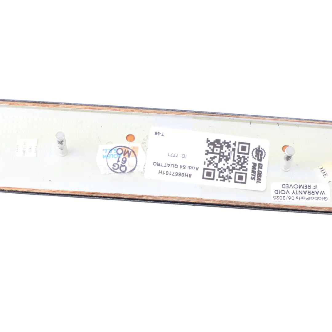 Lateral Panel Rear Left N/S Trim Strip Carbon to Audi A4 S4 B7 Cabrio with Part number 8H0867101H Audi A4 S4 B7 Cabrio Lateral Panel Rear Left N/S Trim Strip Carbon - SKU 8H0867101H - Part number 8H0867101H