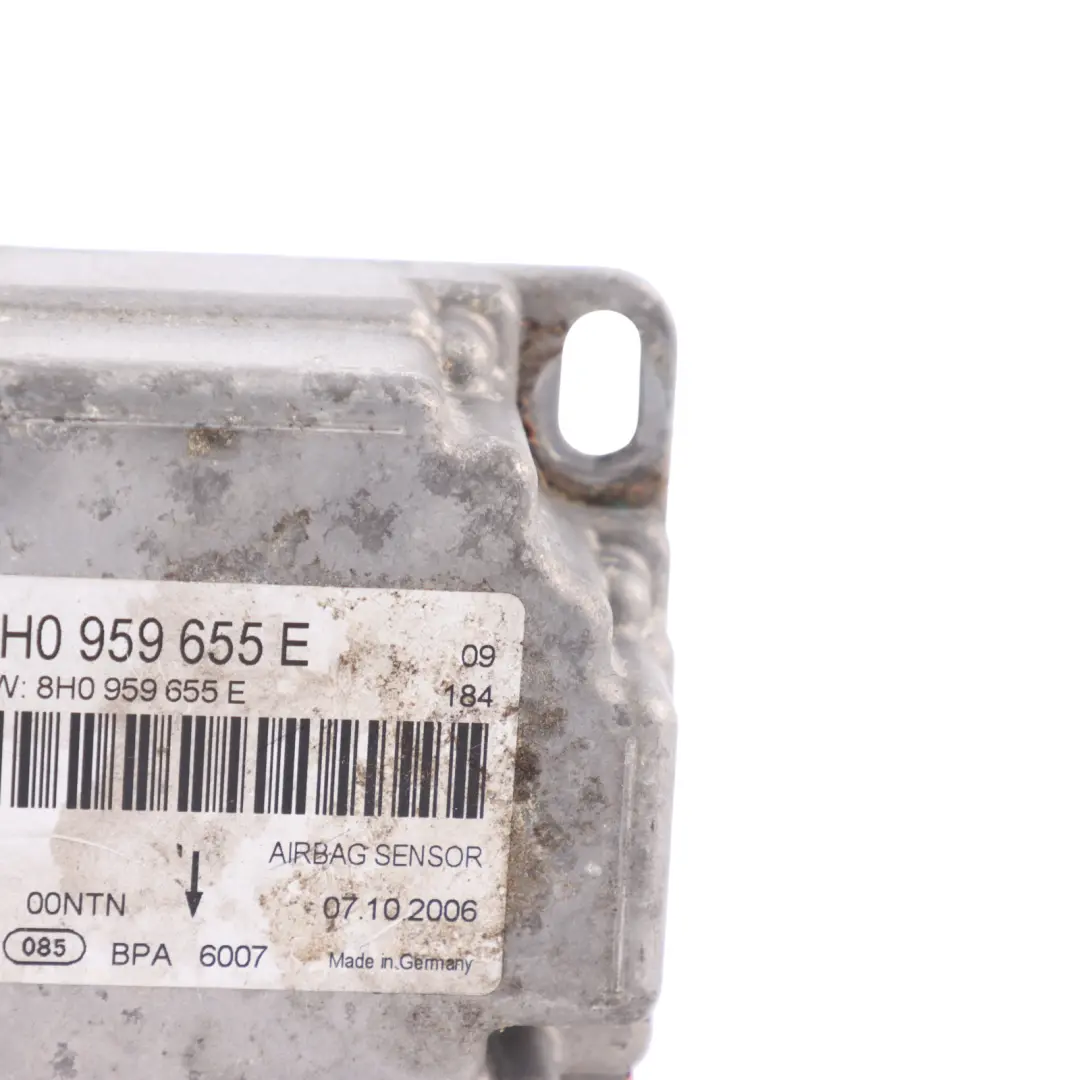 Module Control Unit ECU Impact Sensor to Audi A4 S4 B7 Cabrio Air with Part number 8H0959655E Audi A4 S4 B7 Cabrio Air Module Control Unit ECU Impact Sensor - SKU 8H0959655E - Part number 8H0959655E