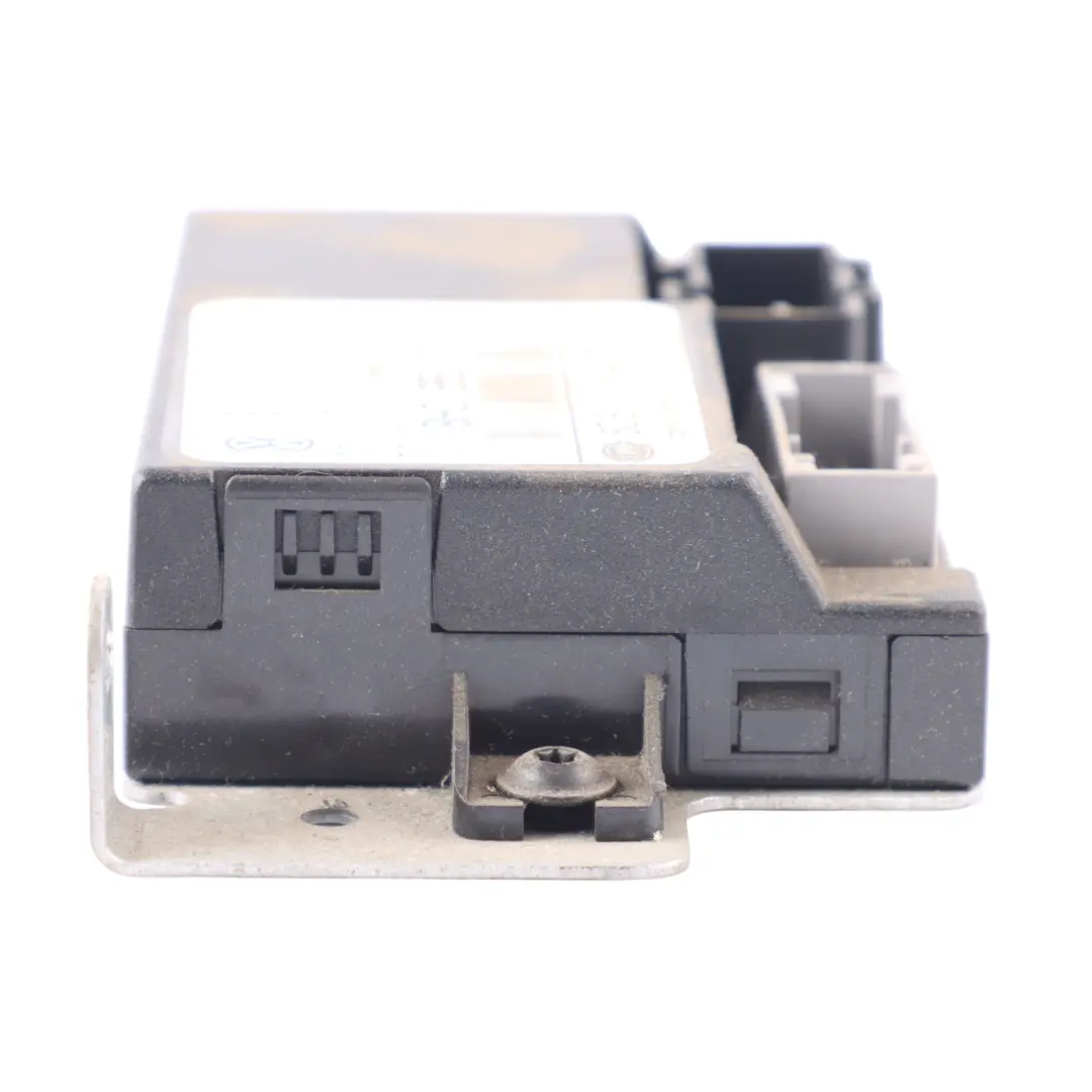 Front Seat Memory Control Module Left Right N/O/S to Audi A4 B7 Cabrio with Part number 8H0959760A Audi A4 B7 Cabrio Front Seat Memory Control Module Left Right N/O/S - SKU 8H0959760A - Part number 8H0959760A