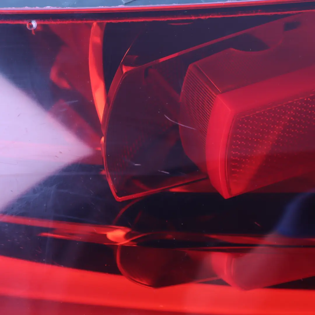 Lamp Light Trunk Lid Boot Tailgate Left N/S to Audi TT 8J Rear with Part number 8J0945095L Audi TT 8J Rear Lamp Light Trunk Lid Boot Tailgate Left N/S - SKU 8J0945095L - Part number 8J0945095L