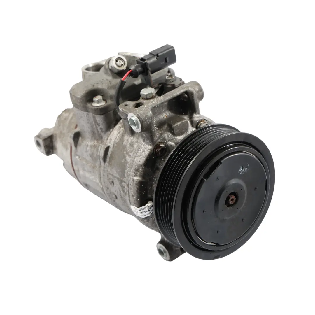 CDUC Sprężarka Kompresor Klimatyzacji A/C do Audi A5 8T 3.0 TDI o numerze 8K0260805J Audi A5 8T 3.0 TDI CDUC Sprężarka Kompresor Klimatyzacji A/C - SKU 8K0260805J - Numer Części 8K0260805J