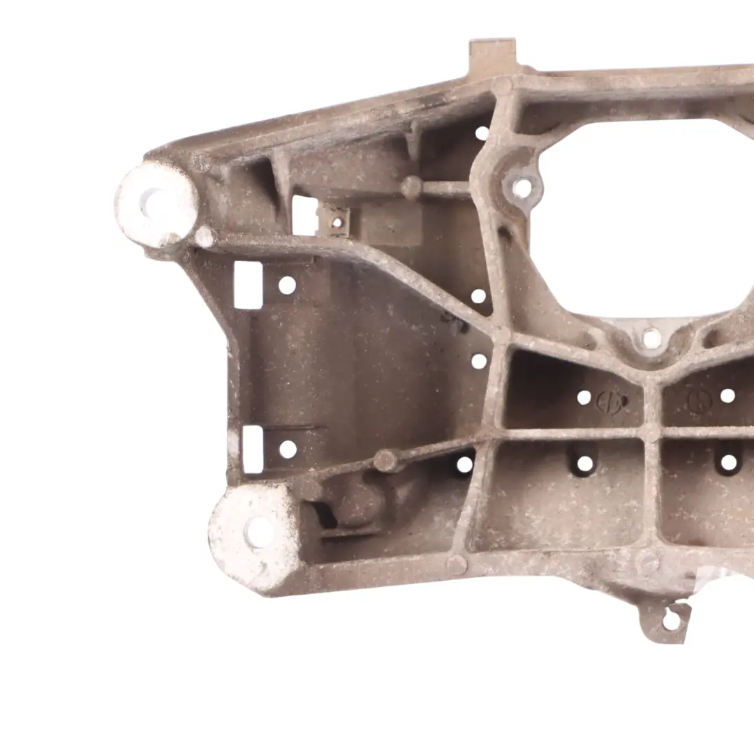 Supporto Cambio 8K0399263BL per Audi A3 8P con numero di parte 8K0399263BK Audi A3 8P Supporto Cambio 8K0399263BL - SKU 8K0399263BK - Numero di parte 8K0399263BK