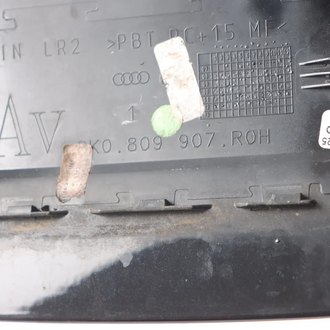 Audi A4 B8 Klapka Wlewu Paliwa Szara - SKU 8K0809907-MGR - Numer Części 8K0809907