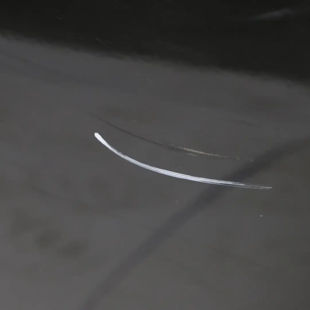 Vordertür Links Phantom Black Perleffekt - Z9Y für Audi A4 B8 mit Teilenummer 8K0831051J Audi A4 B8 Vordertür Links Phantom Black Perleffekt - Z9Y - SKU 8K0831051J-PHB - Teilenummer 8K0831051J