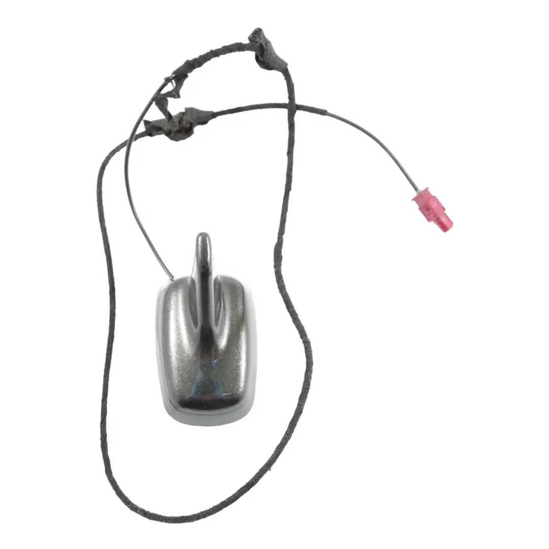 Antenna Da Tetto Shark Amplificatore Antenna Lava Grey Z7L per Audi A4 B8 con numero di parte 8K5035503D Audi A4 B8 Antenna Da Tetto Shark Amplificatore Antenna Lava Grey Z7L - SKU 8K5035503D-LAG - Numero di parte 8K5035503D