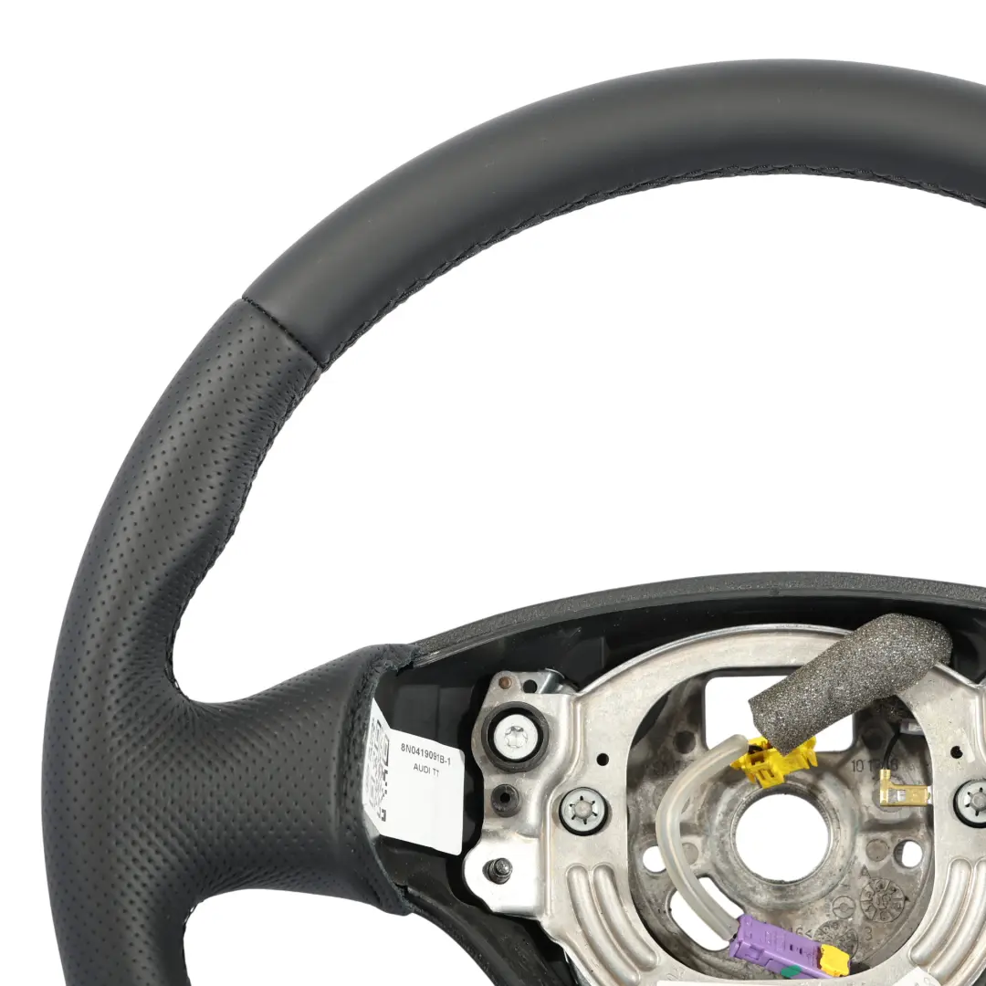 8N MK1 NEW Black Leather Steering Wheel to Audi TT with Part number 8N0419091B Audi TT 8N MK1 NEW Black Leather Steering Wheel - SKU 8N0419091B-1 - Part number 8N0419091B