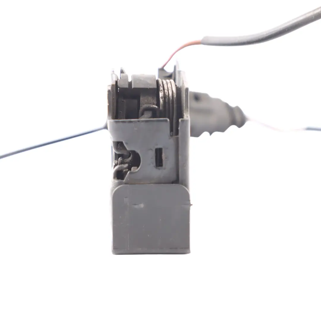 Hood Bonnet Engine Release Catch Latch Lock Front to Audi A3 8P with Part number 8P0823509D Audi A3 8P Hood Bonnet Engine Release Catch Latch Lock Front - SKU 8P0823509D-1 - Part number 8P0823509D