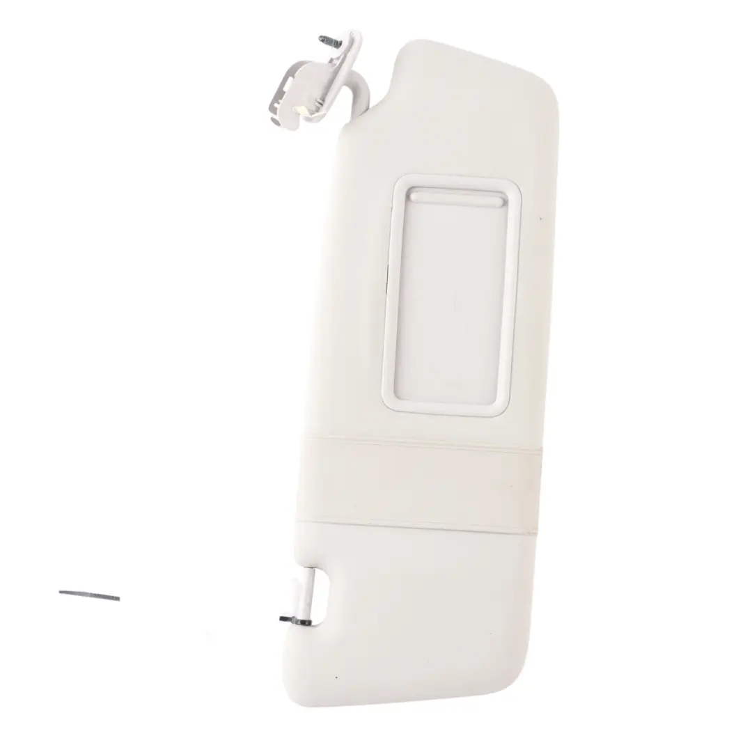 Parasole Anteriore Specchio Destro Grigio Chiaro per Audi A3 S3 8P con numero di parte 8P0857552 Audi A3 S3 8P Parasole Anteriore Specchio Destro Grigio Chiaro - SKU 8P0857552 - Numero di parte 8P0857552