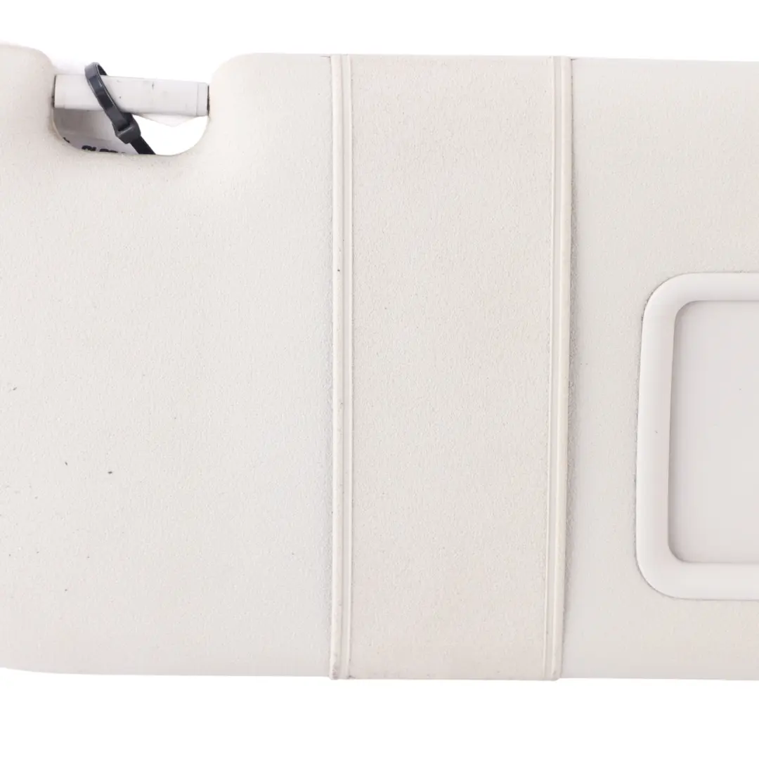 Parasol Delantero Panel Espejo Derecho Gris Claro para Audi A3 S3 8P con número de pieza 8P0857552 Audi A3 S3 8P Parasol Delantero Panel Espejo Derecho Gris Claro - SKU 8P0857552 - Número de pieza 8P0857552