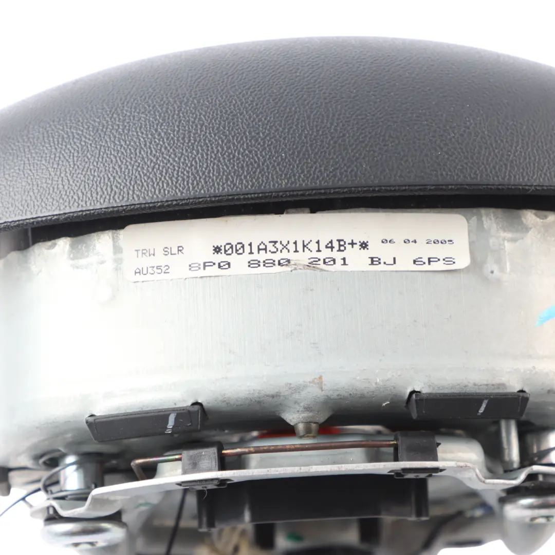 Steering Wheel Air Module Driver's Side to Audi A3 8P with Part number 8P0880201BJ Audi A3 8P Steering Wheel Air Module Driver's Side - SKU 8P0880201BJ - Part number 8P0880201BJ