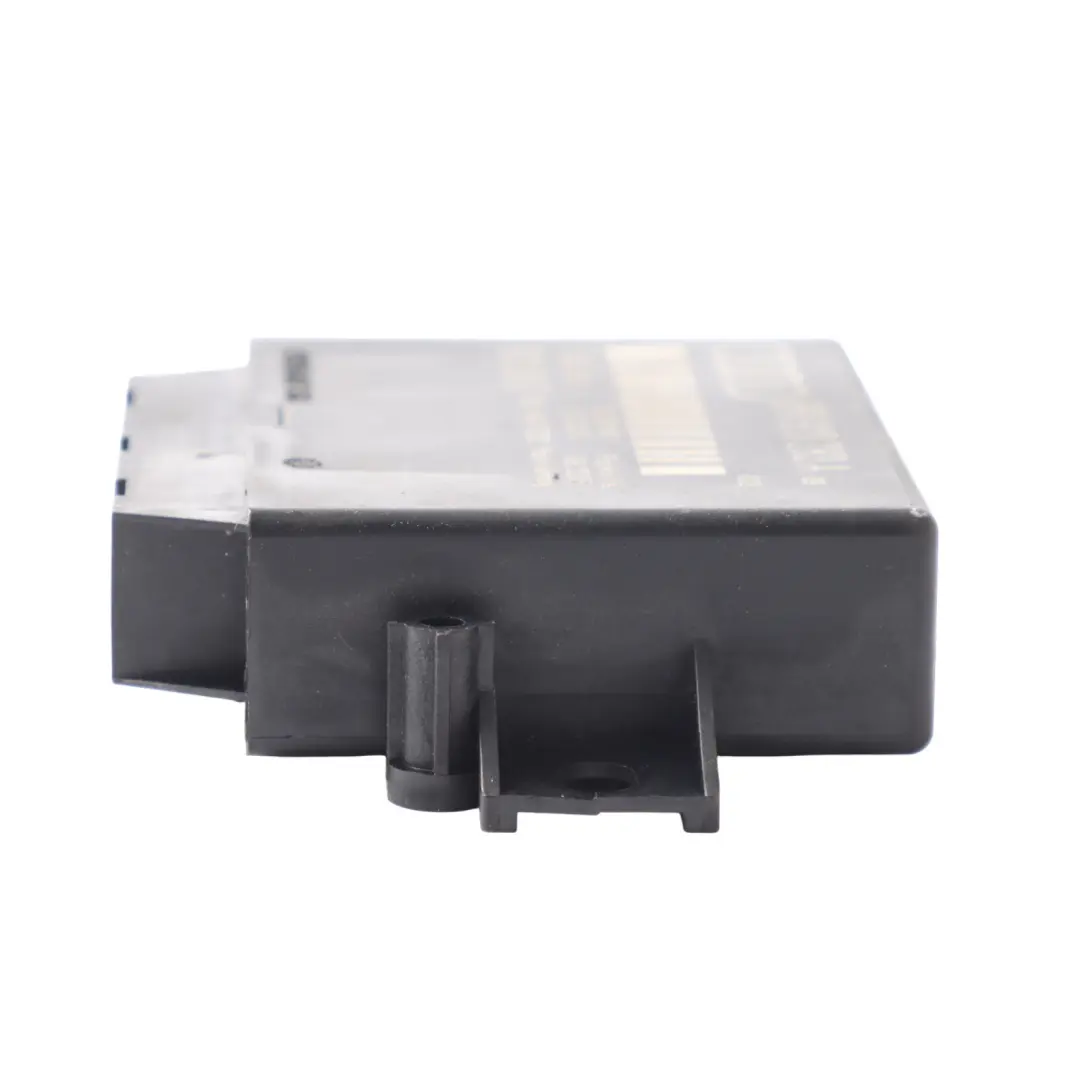 PDC Parking Distance Control Sensor Module Unit ECU to Audi A3 8P with Part number 8P0919283A Audi A3 8P PDC Parking Distance Control Sensor Module Unit ECU - SKU 8P0919283A - Part number 8P0919283A