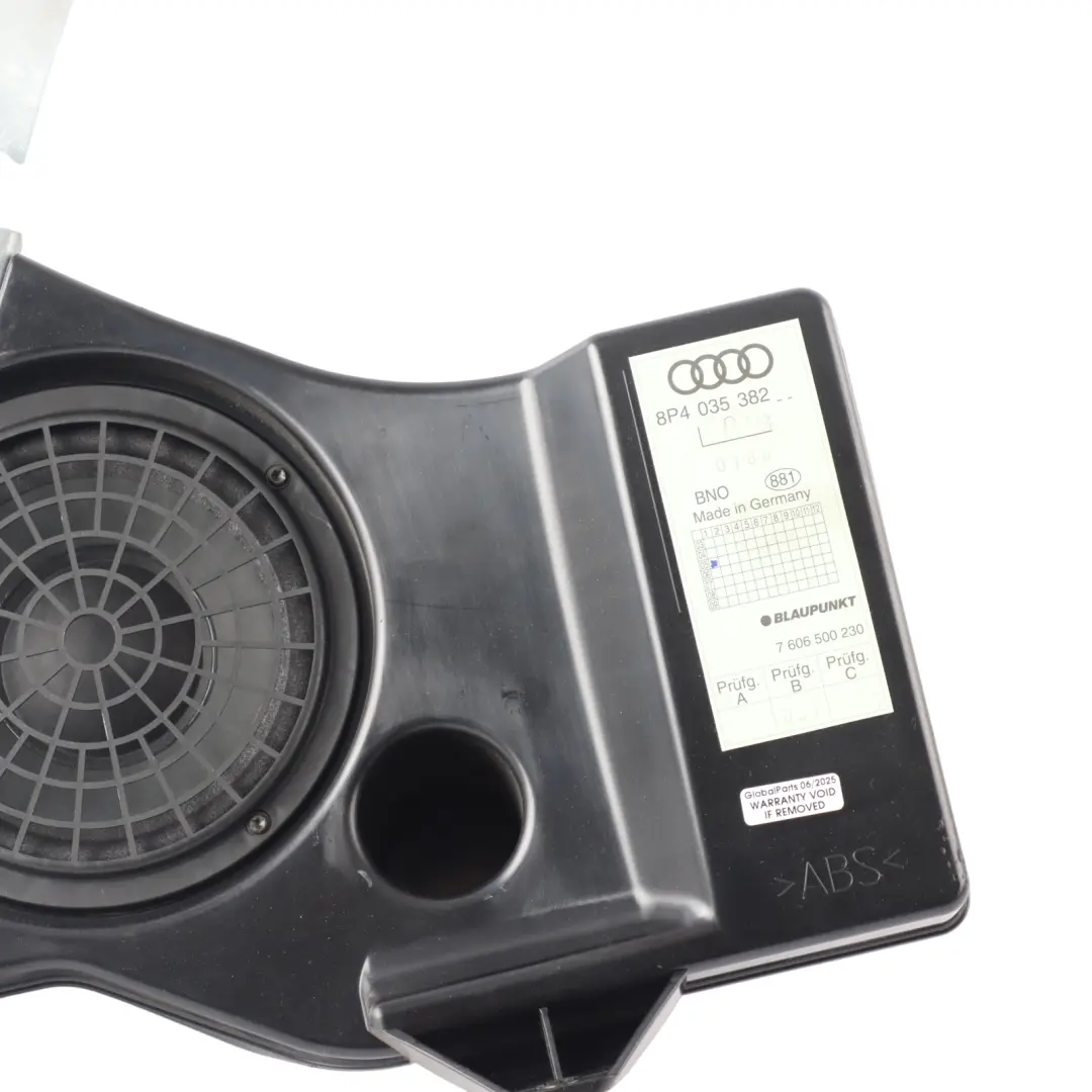 Door Rear Subwoofer Loud Speaker Left N/S Blaupunkt to Audi A3 8P 5 with Part number 8P4035382 Audi A3 8P 5 Door Rear Subwoofer Loud Speaker Left N/S Blaupunkt - SKU 8P4035382 - Part number 8P4035382