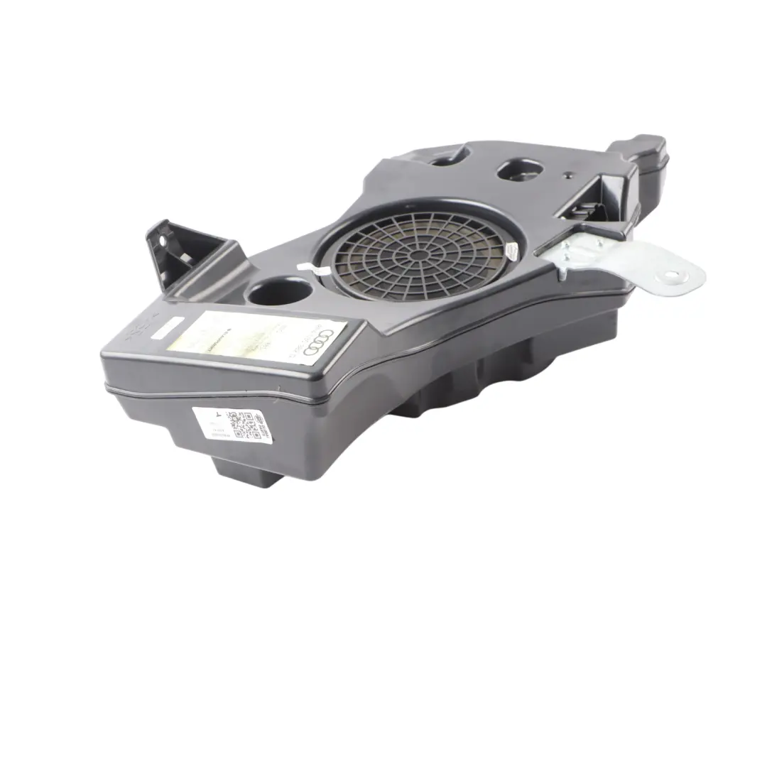 Subwoofer Speaker to Audi A3 8P Rear with Part number 8P4035382D Audi A3 8P Rear Subwoofer Speaker - SKU 8P4035382D - Part number 8P4035382D
