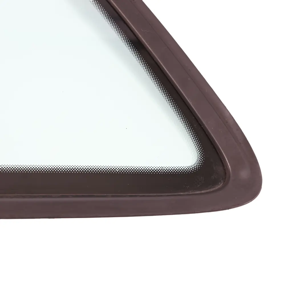 Vetro Finestrino Posteriore Quarter Glass Glazing AS2 per Audi A3 8P con numero di parte 8P4845299B Audi A3 8P Vetro Finestrino Posteriore Quarter Glass Glazing AS2 - SKU 8P4845299B-1 - Numero di parte 8P4845299B