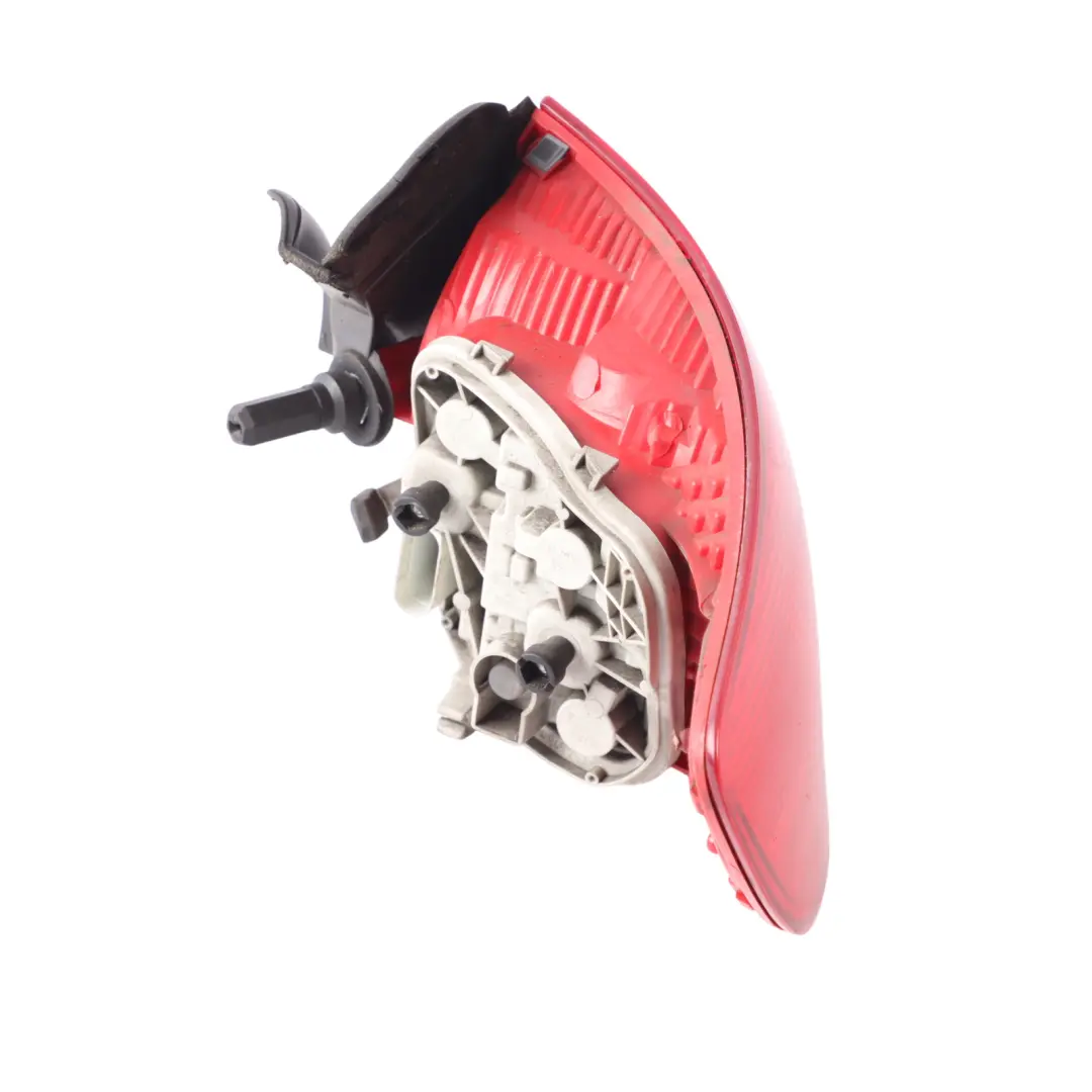 Left N/S Tail Lamp Light Trunk Lid Tailgate Outer to Audi A3 8P Rear with Part number 8P4945095G Audi A3 8P Rear Left N/S Tail Lamp Light Trunk Lid Tailgate Outer - SKU 8P4945095G - Part number 8P4945095G
