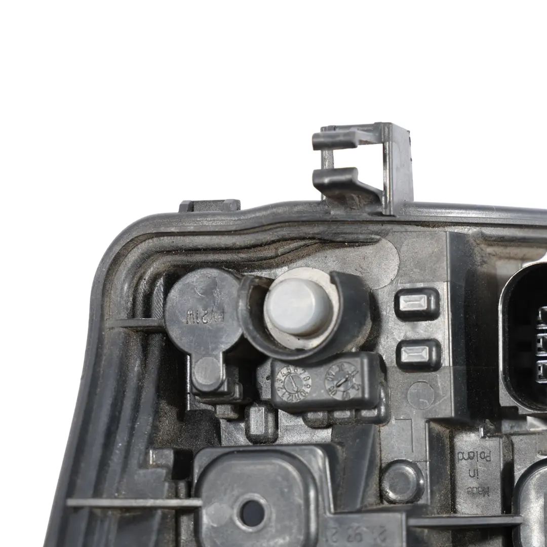 Outer Rear Left N/S Light Bulb Holder Mount Bracket to Audi A3 8P with Part number 8P4945257D Audi A3 8P Outer Rear Left N/S Light Bulb Holder Mount Bracket - SKU 8P4945257D - Part number 8P4945257D