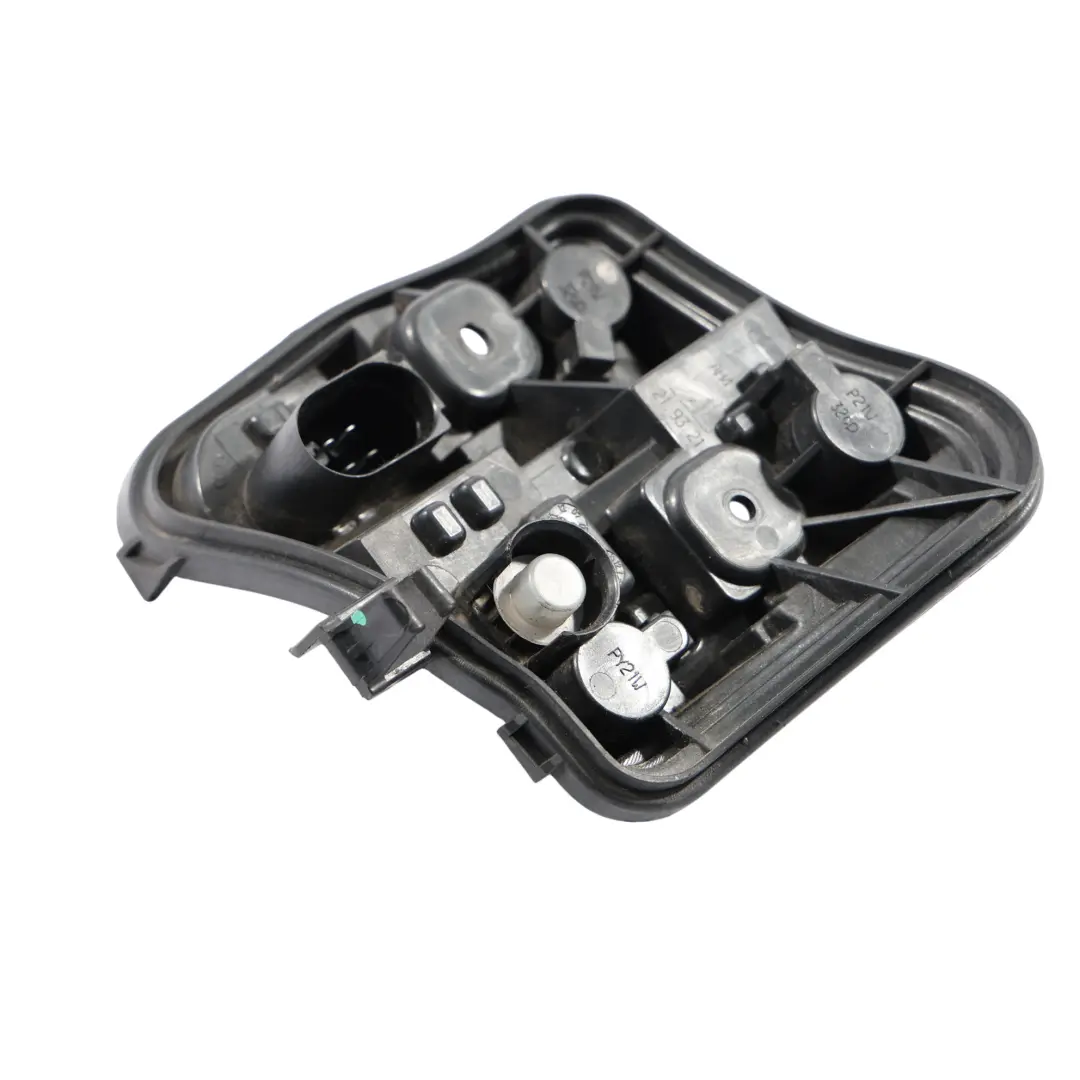 Exterior Trasero Izquierdo Soporte De La Bombilla De Luz para Audi A3 8P con número de pieza 8P4945257D Audi A3 8P Exterior Trasero Izquierdo Soporte De La Bombilla De Luz - SKU 8P4945257D - Número de pieza 8P4945257D