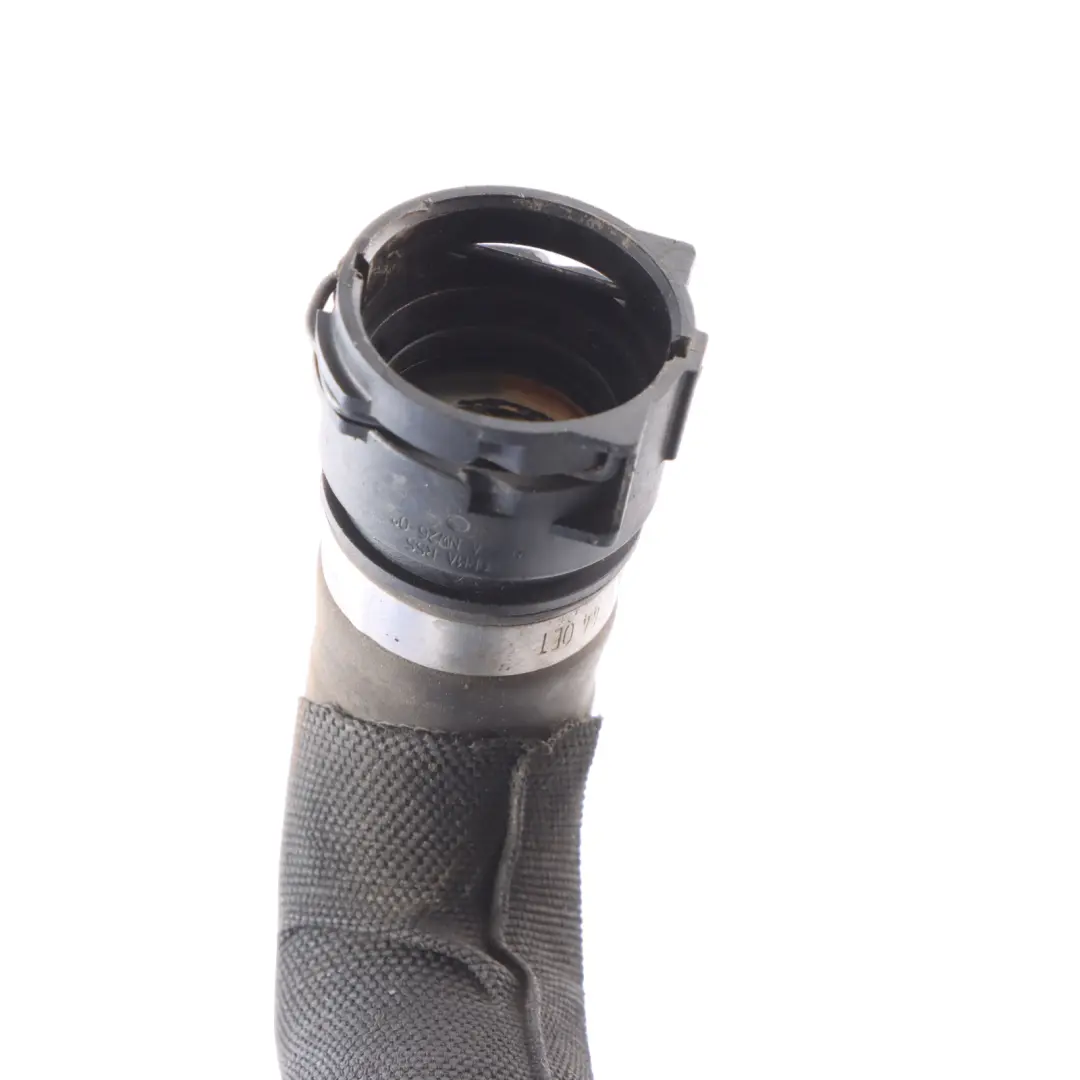 Manguera Tubo Conducto Agua Refrigerante para Audi Q5 8R 2.0 TDI con número de pieza 8R0121101J Audi Q5 8R 2.0 TDI Manguera Tubo Conducto Agua Refrigerante - SKU 8R0121101J - Número de pieza 8R0121101J