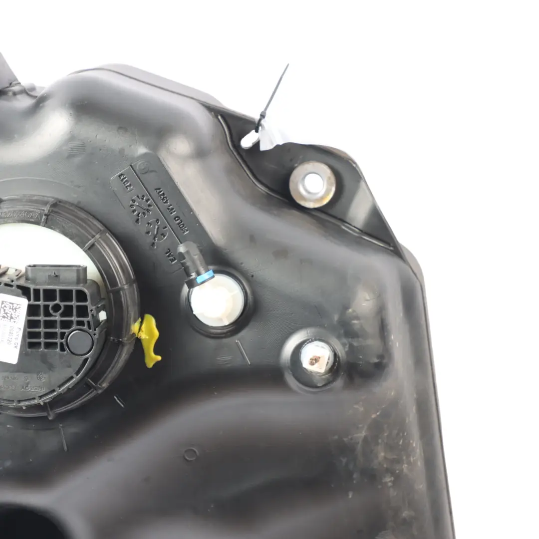 AdBlue Additive Reservoir Fuel Tank to Audi Q5 8R 2.0 TDI Diesel with Part number 8R0131877N Audi Q5 8R 2.0 TDI Diesel AdBlue Additive Reservoir Fuel Tank - SKU 8R0131877N - Part number 8R0131877N