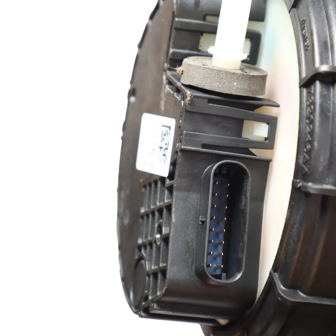 AdBlue Additive Reservoir Fuel Tank to Audi Q5 8R 2.0 TDI Diesel with Part number 8R0131877N Audi Q5 8R 2.0 TDI Diesel AdBlue Additive Reservoir Fuel Tank - SKU 8R0131877N - Part number 8R0131877N