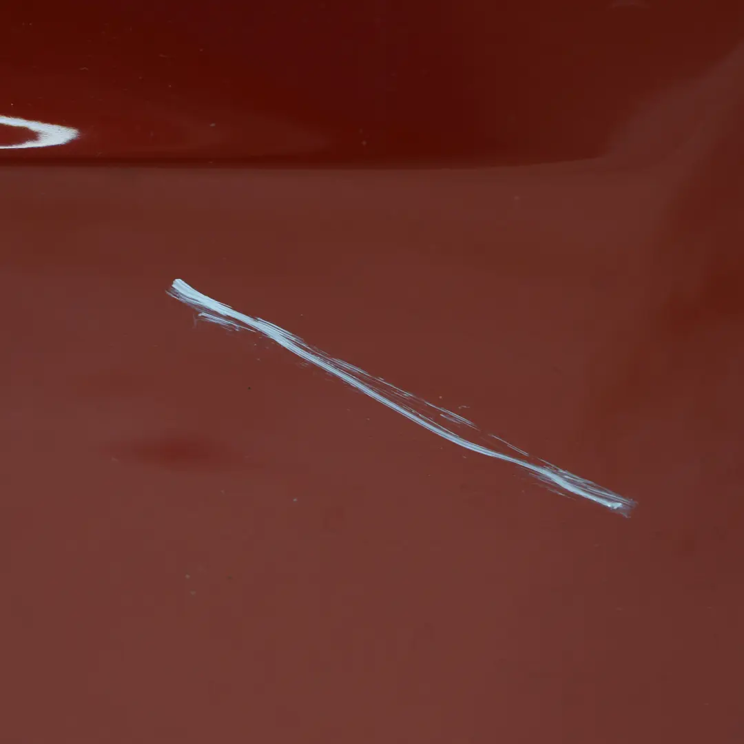 Porta Posteriore Sinistra Volcano Red Metallic Rosso - Y3M per Audi Q5 8R con numero di parte 8R0833051B Audi Q5 8R Porta Posteriore Sinistra Volcano Red Metallic Rosso - Y3M - SKU 8R0833051B-VRE - Numero di parte 8R0833051B