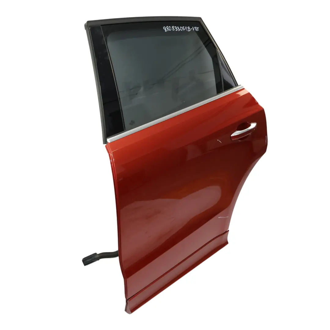 Puerta Trasera Izquierda Volcano Red Metallic - Y3M para Audi Q5 8R con número de pieza 8R0833051B Audi Q5 8R Puerta Trasera Izquierda Volcano Red Metallic - Y3M - SKU 8R0833051B-VRE - Número de pieza 8R0833051B