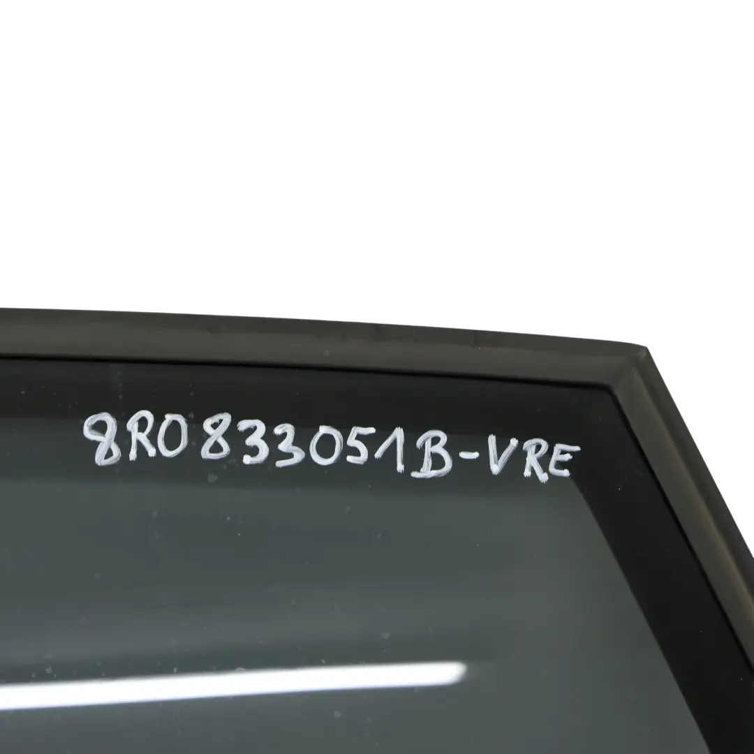 Audi Q5 8R Porte Arrière Gauche Volcano Red Metallic Rouge - Y3M - SKU 8R0833051B-VRE - Numéro de pièce 8R0833051B