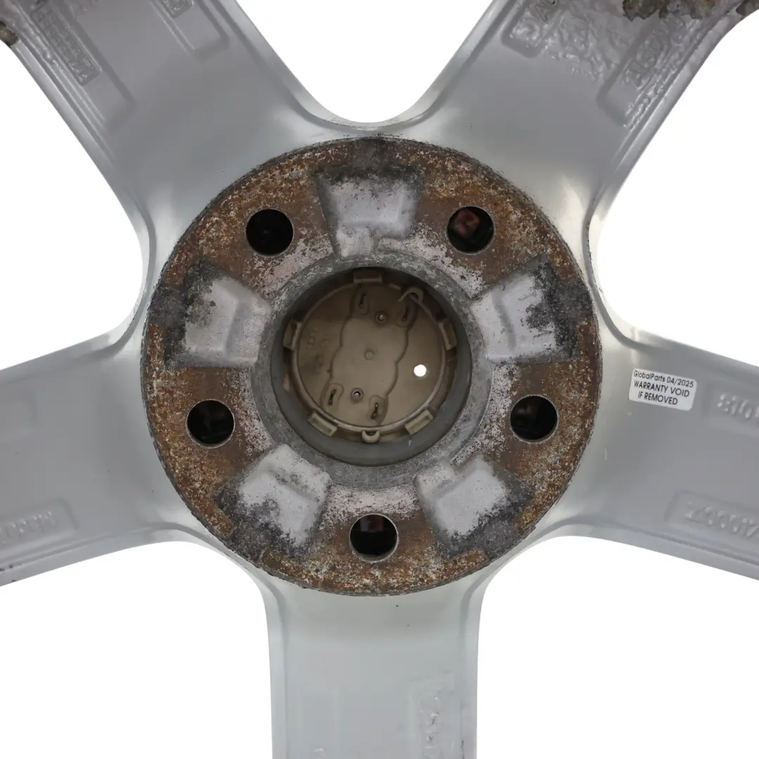 Jante En Alliage Léger Argenté 17" 7,5J ET:28 pour Audi A5 8T à propos du numéro de pièce 8T0601025BQ Audi A5 8T Jante En Alliage Léger Argenté 17" 7,5J ET:28 - SKU 8T0601025BQ-1 - Numéro de pièce 8T0601025BQ