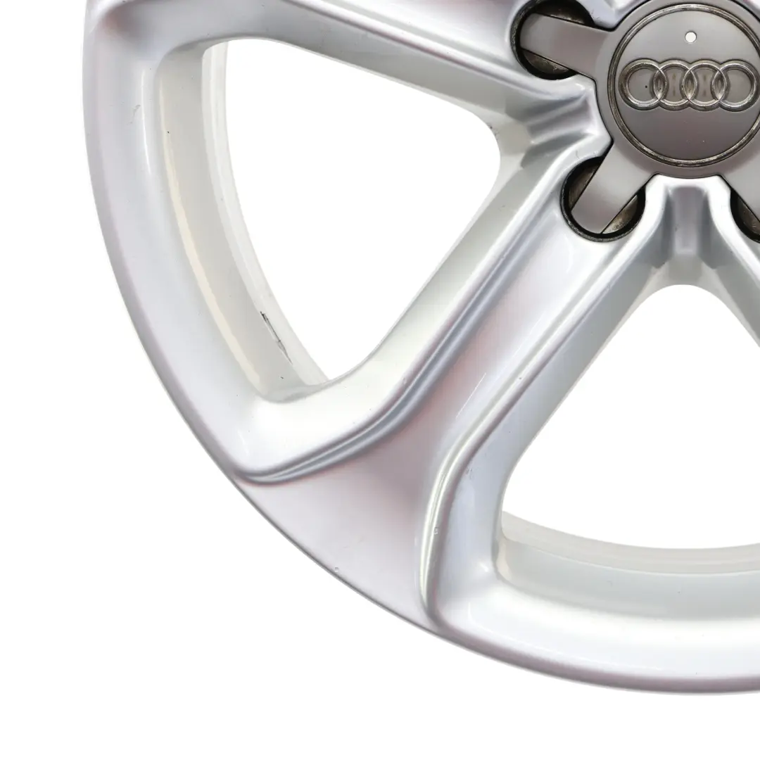 Felga Aluminiowa Srebrna 17" 7,5J ET:28 do Audi A5 8T o numerze 8T0601025BQ Audi A5 8T Felga Aluminiowa Srebrna 17" 7,5J ET:28 - SKU 8T0601025BQ-1 - Numer Części 8T0601025BQ