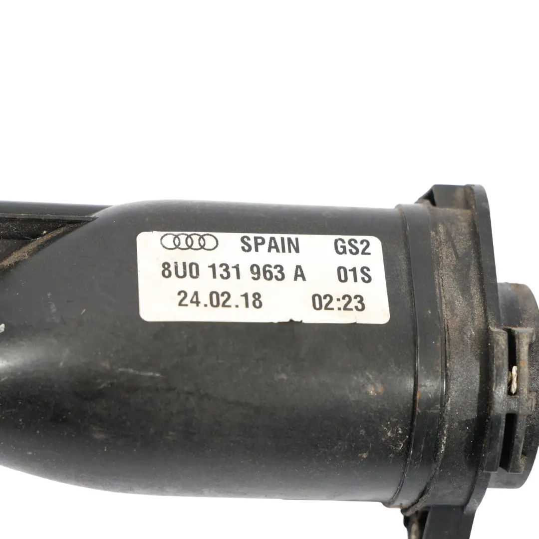 Tuyau De Réduction De Remplissage Adblue pour Audi Q3 8U à propos du numéro de pièce 8U0131963A Audi Q3 8U Tuyau De Réduction De Remplissage Adblue - SKU 8U0131963A - Numéro de pièce 8U0131963A