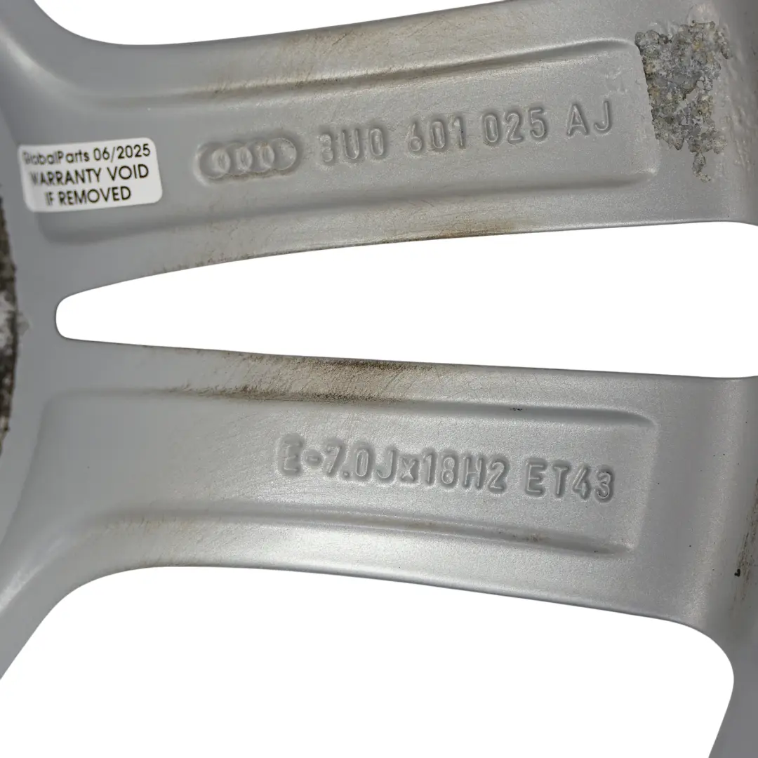 Audi Q3 8U Silver Wheel Alloy Rim 18" 7J ET:43 Double Star Spoke - SKU 8U0601025AJ-3 - Part number 8U0601025AJ
