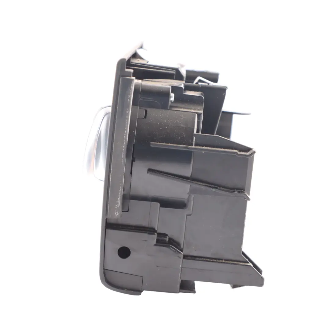Audi Q3 8U Heater Climate Control A/C Air Conditioning Unit Panel - SKU 8U0820043E - Part number 8U0820043E