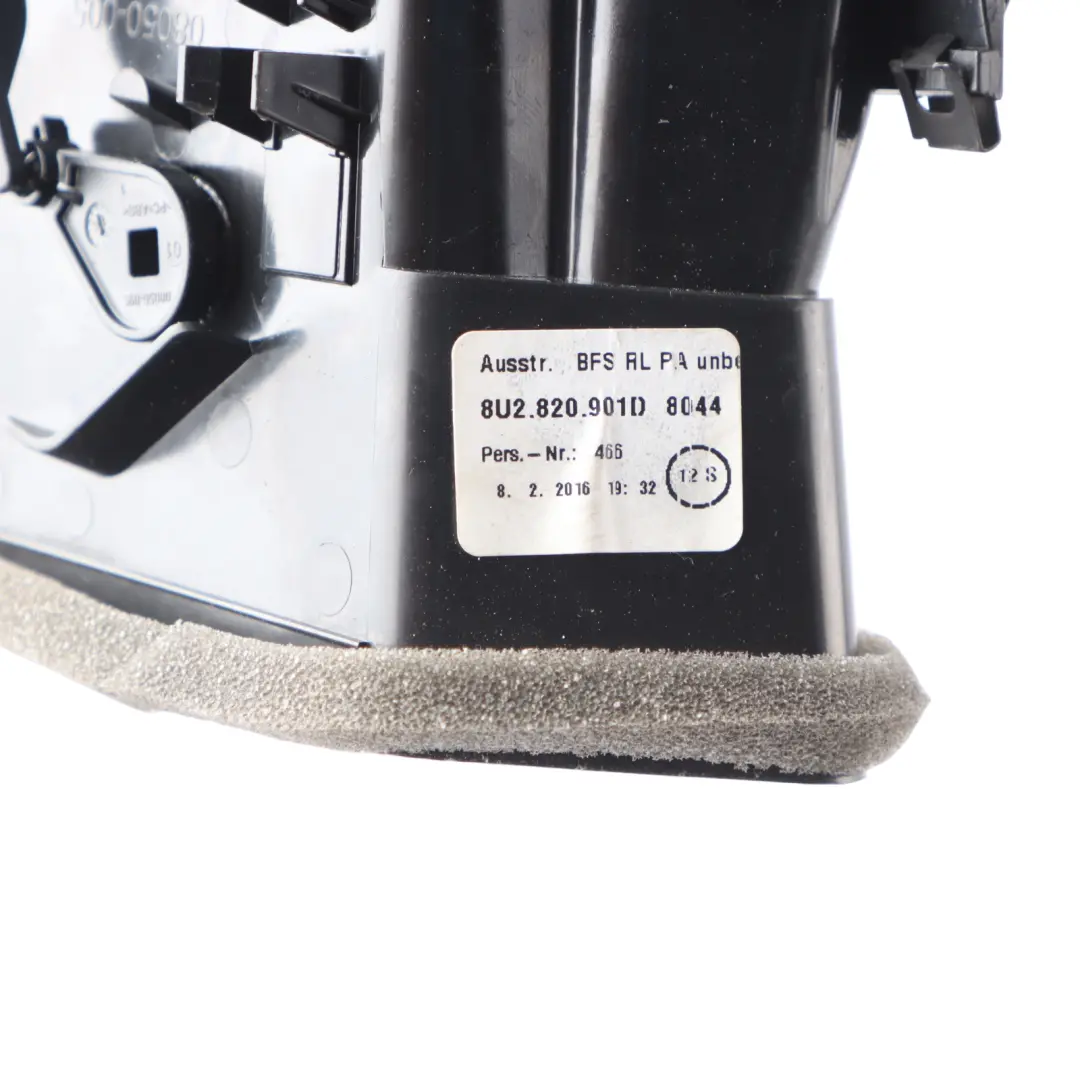 Bocchetta Aria Fresca Sinistra Cruscotto Griglia Pannello Trim Nero per Audi Q3 8U con numero di parte 8U2820901D Audi Q3 8U Bocchetta Aria Fresca Sinistra Cruscotto Griglia Pannello Trim Nero - SKU 8U2820901D - Numero di parte 8U2820901D