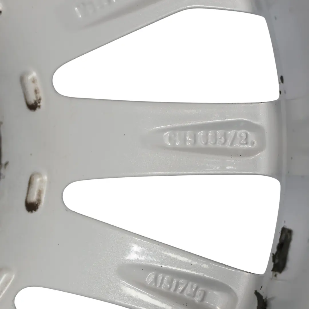 Argento Cerchio In Lega 16" 7J ET48 per Audi A3 8V con numero di parte 8V0601025BJ Audi A3 8V Argento Cerchio In Lega 16" 7J ET48 - SKU 8V0601025BJ-1 - Numero di parte 8V0601025BJ