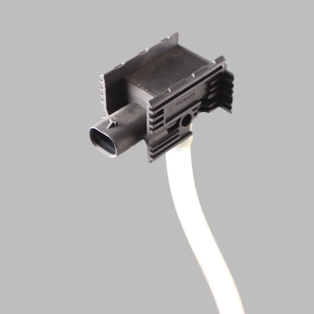Front Pedestrian Protection Crash Impact Sensor to Audi S3 8V with Part number 8V0959109A Audi S3 8V Front Pedestrian Protection Crash Impact Sensor - SKU 8V0959109A - Part number 8V0959109A