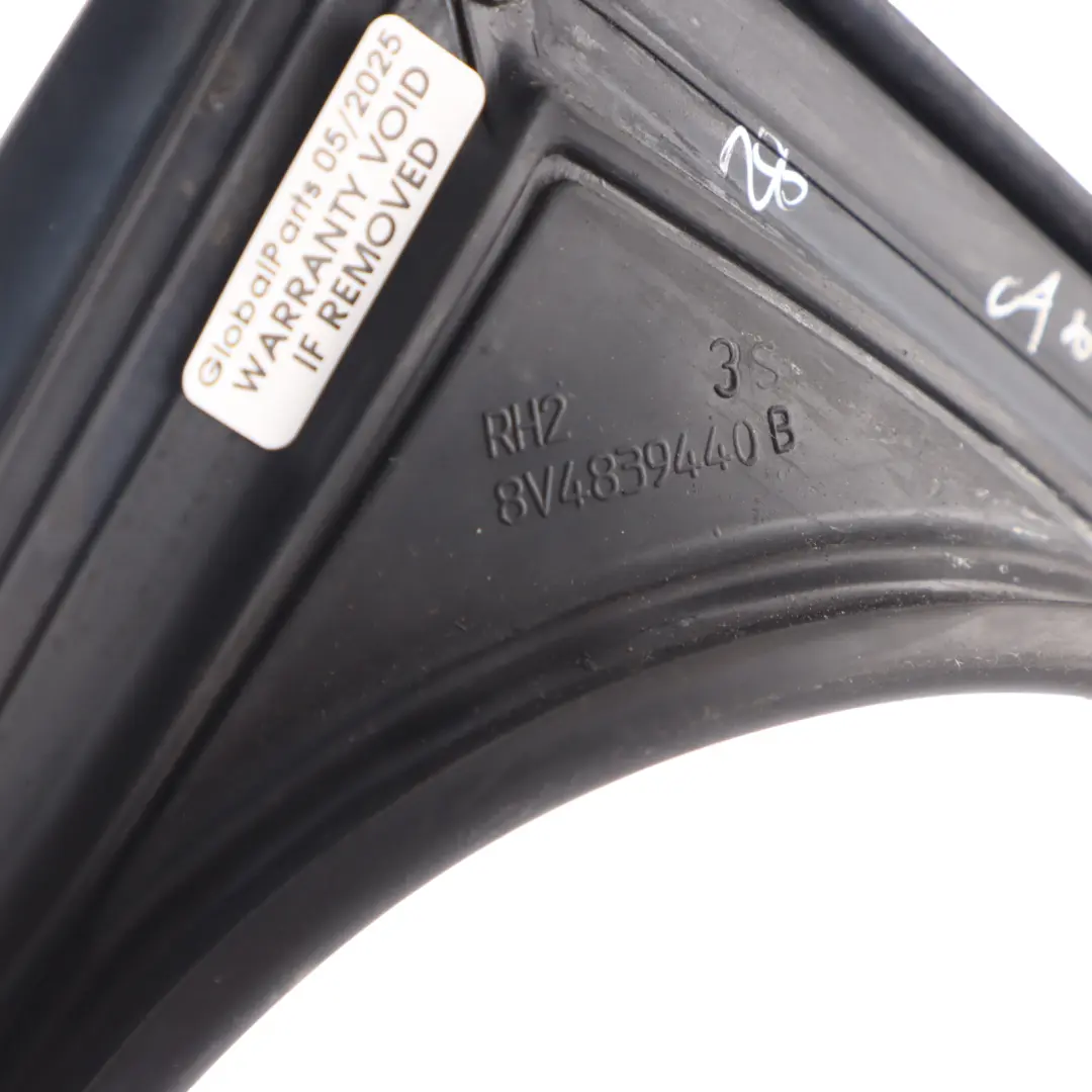 Joint De Glissière Vitre Arrière Droite Sportback 5 Portes pour Audi A3 8V à propos du numéro de pièce 8V4839440B Audi A3 8V Joint De Glissière Vitre Arrière Droite Sportback 5 Portes - SKU 8V4839440B - Numéro de pièce 8V4839440B