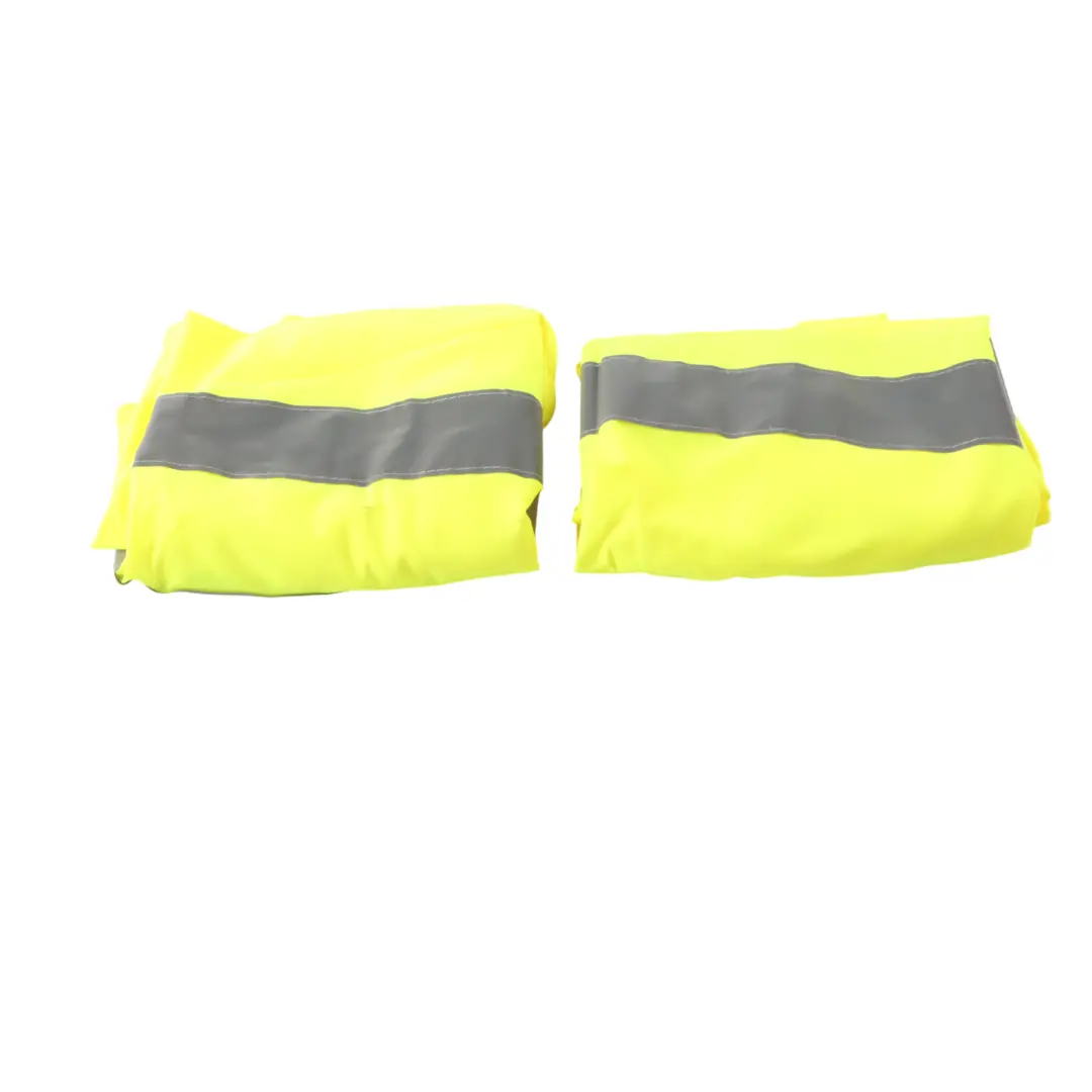 Ensemble D'Accessoires Sécurité Coffre Gilets Haute Visibilité pour Audi à propos du numéro de pièce 8W0093056B Audi Ensemble D'Accessoires Sécurité Coffre Gilets Haute Visibilité - SKU 8W0093056B - Numéro de pièce 8W0093056B