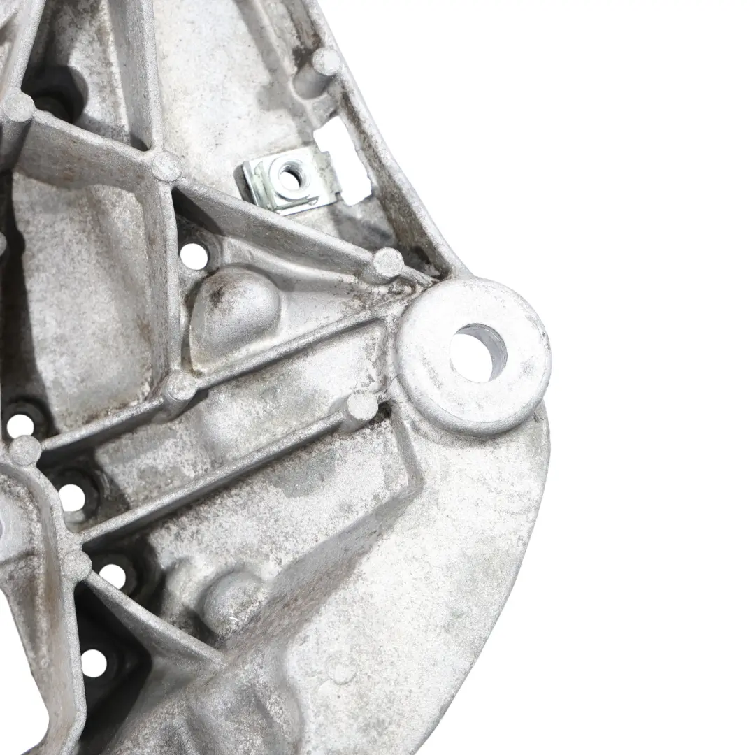 Getriebe Automatikgetriebe Halterung für Audi A4 B9 mit Teilenummer 8W0399262AF Audi A4 B9 Getriebe Automatikgetriebe Halterung - SKU 8W0399262AF - Teilenummer 8W0399262AF