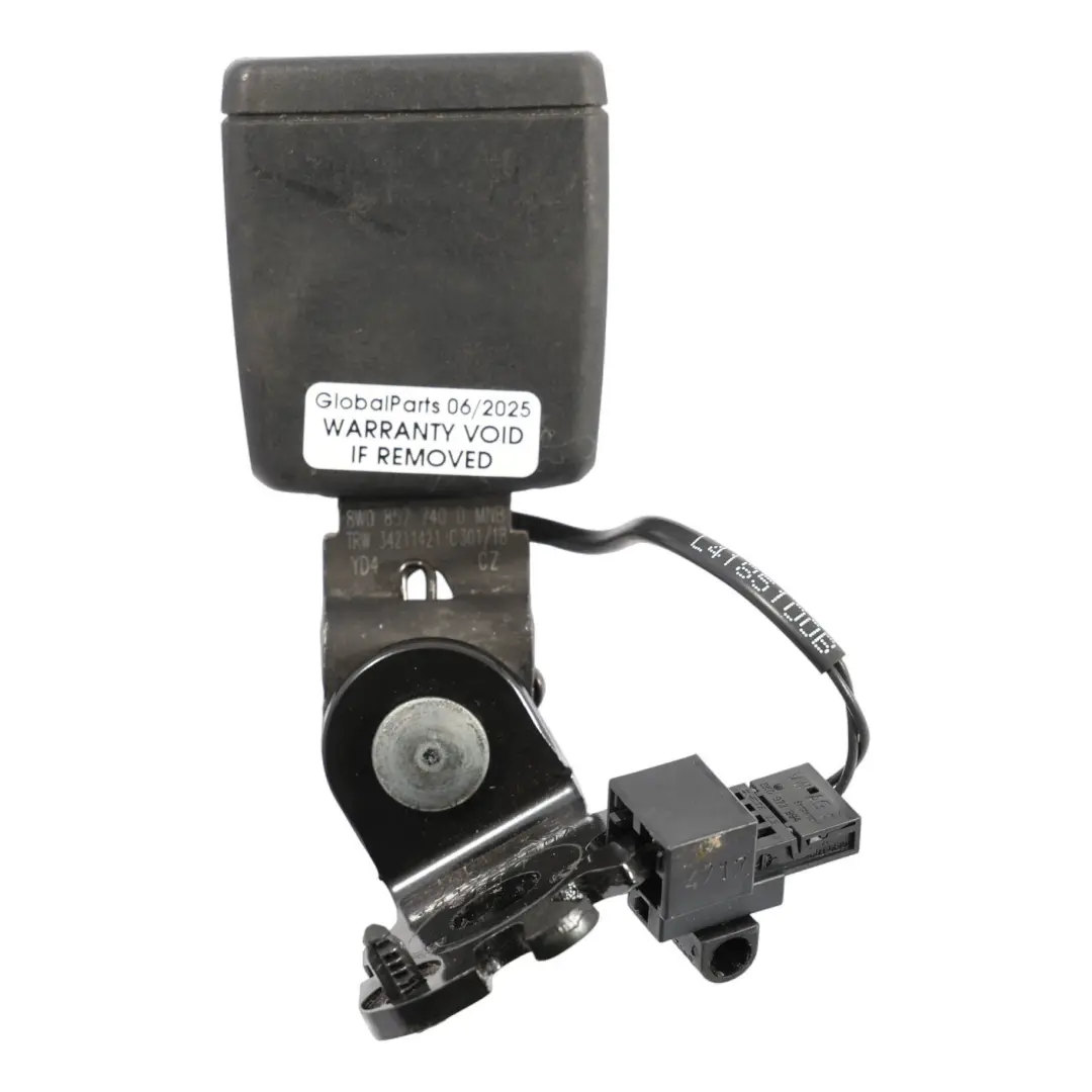 Zapinka Zaczep Pasa Bezpieczeństwa Prawy Tylny do Audi A4 S4 B9 o numerze 8W0857740D Audi A4 S4 B9 Zapinka Zaczep Pasa Bezpieczeństwa Prawy Tylny - SKU 8W0857740D - Numer Części 8W0857740D