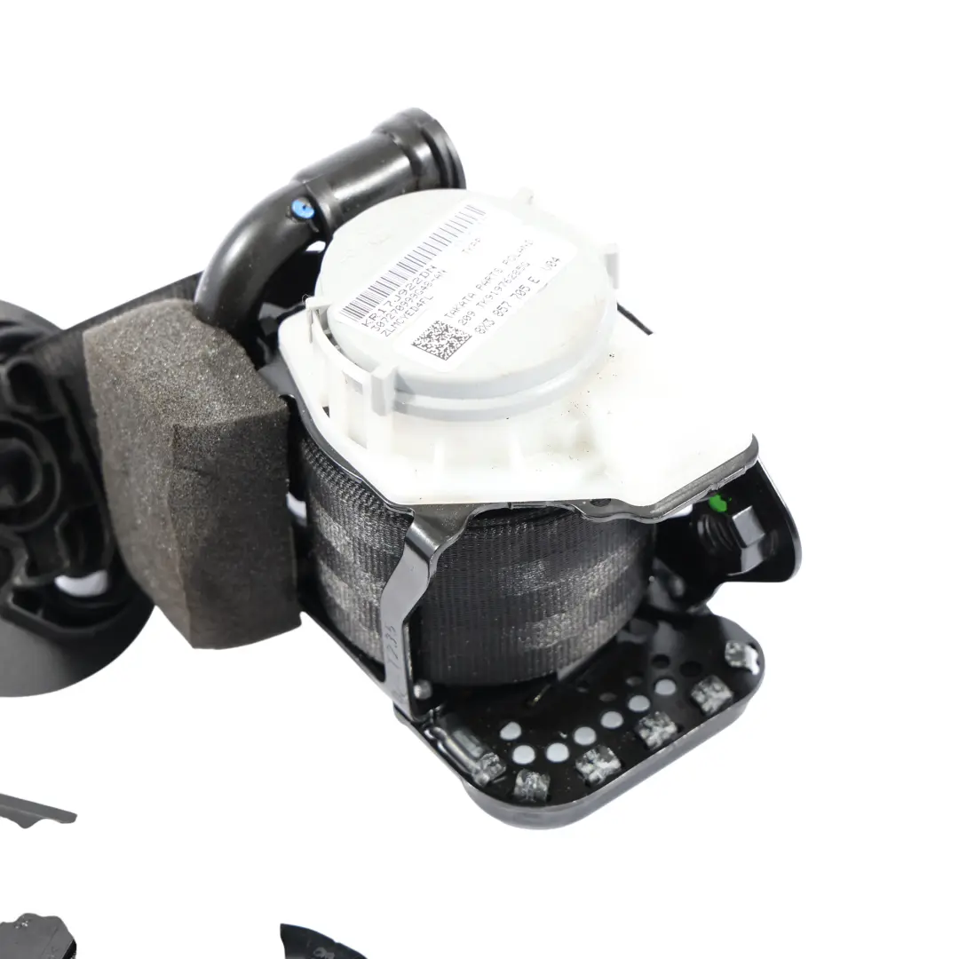 Audi A1 8X Vorderer Oberer Sicherheitsgurt Sicherheitsgurt Links - SKU 8X3857705E - Teilenummer 8X3857705E