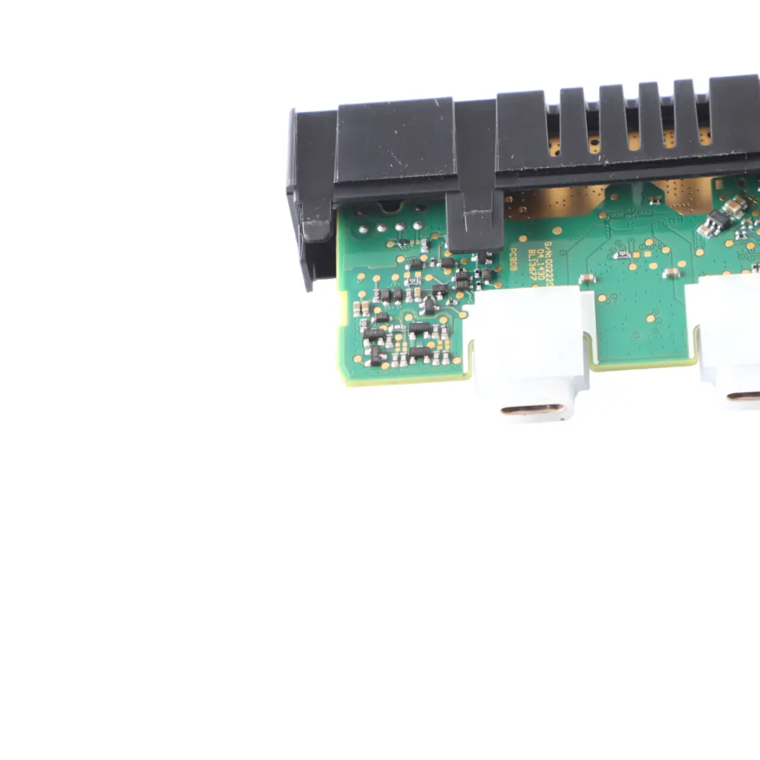 Audi Q2 GA USB Port Type-C Socket Plug Input Connection - SKU 8Y0035736-1 - Part number 8Y0035736