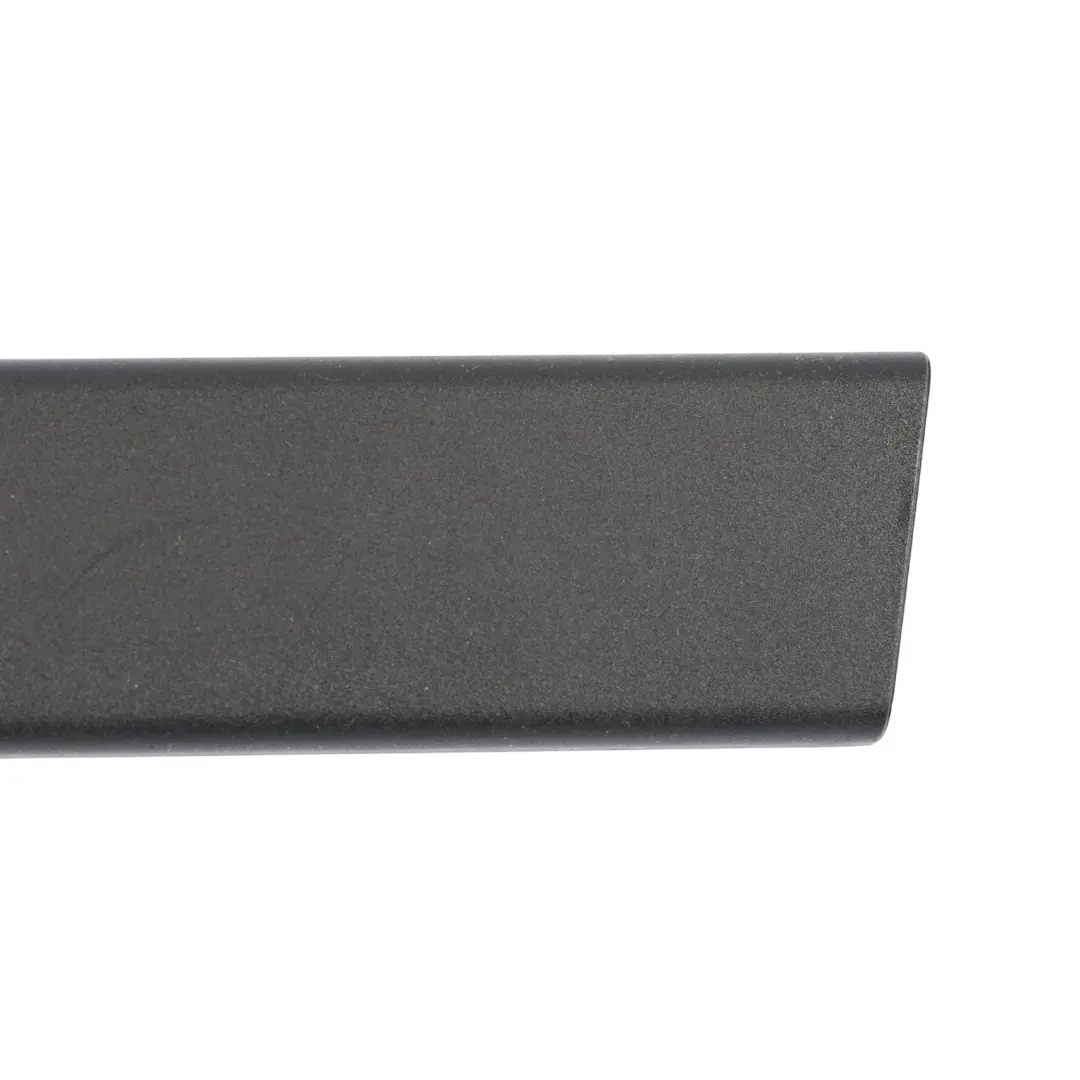 BMW E81 Wewnętrzna Osłona Okna Panel Czarny Prawy Tył - SKU 9141426 - Numer Części 9141426