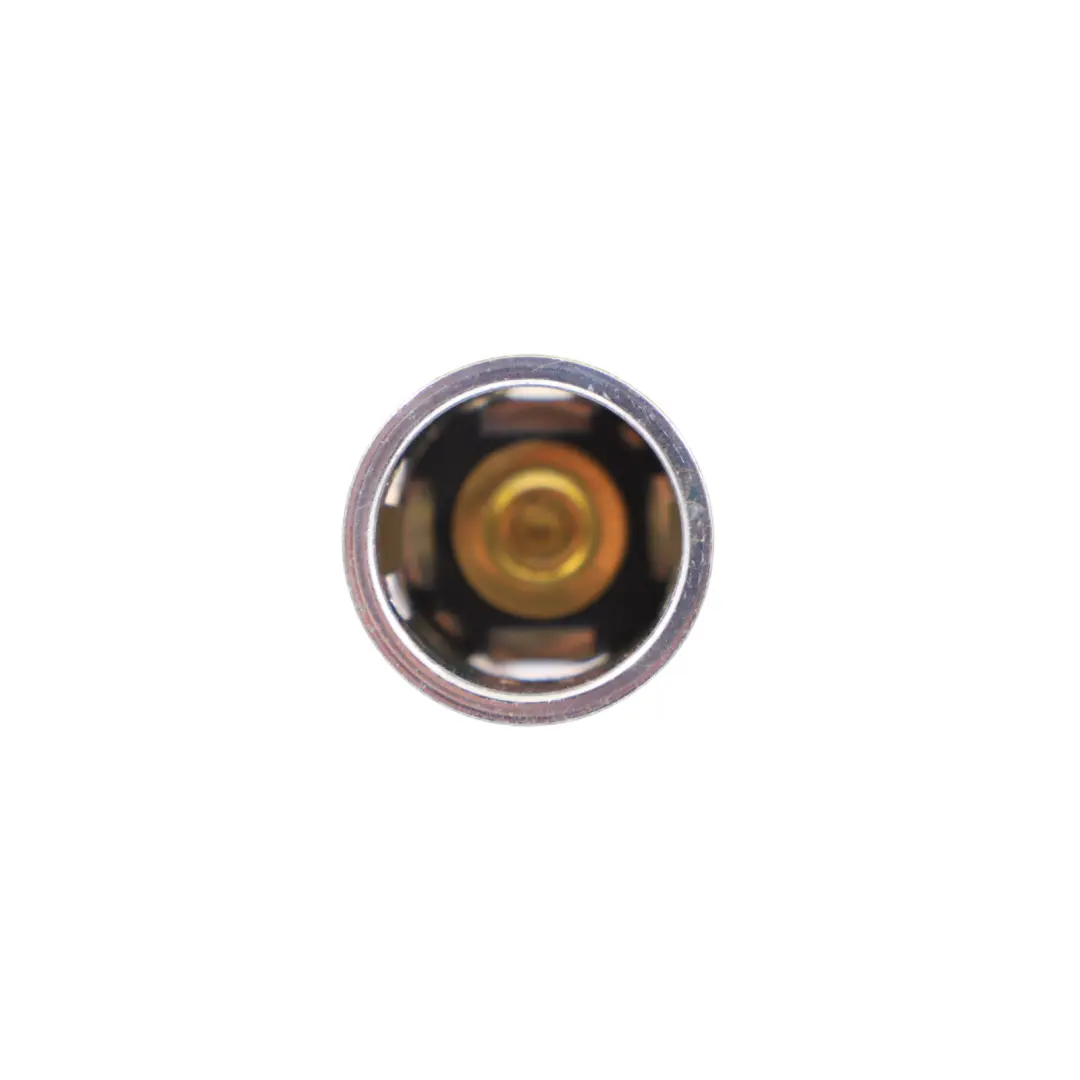 Presa Accendino BMW F12 F13 Coperchio Console Centrale per con numero di parte 9197318 Presa Accendino BMW F12 F13 Coperchio Console Centrale - SKU 9197318 - Numero di parte 9197318